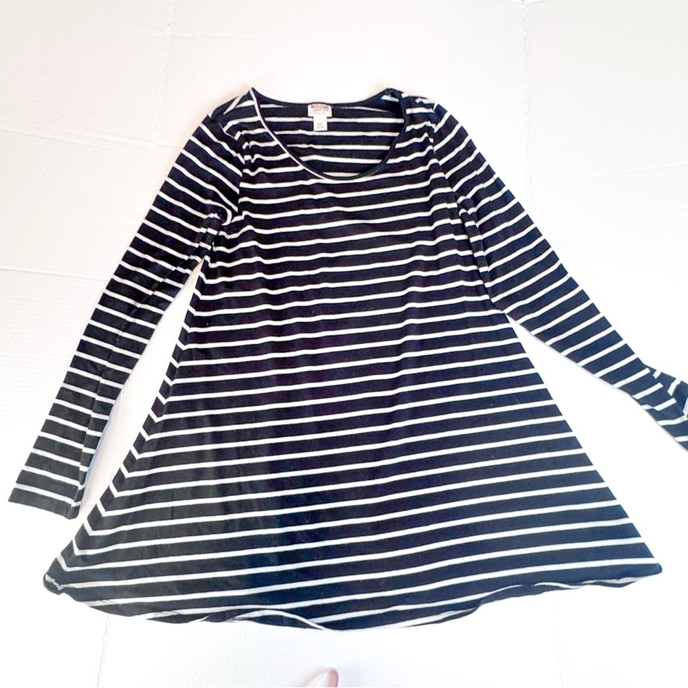 Mossimo Black & White Striped Swing Tunic Top – Small - Picture 6 of 10